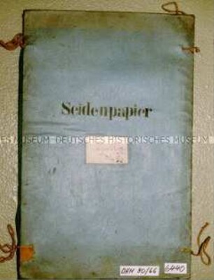 Mappe mit Inhalt "Seidenpapier"