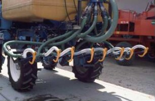 Fotografie: Gülle- und Entmistungstechnik, Gülletrac selbstfahrend, Gülleinjektor, Transport