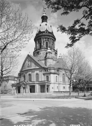 Evangelische Christuskirche