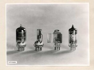 Röhre Ceberus Gr 16, System, Z 5823, System; Foto, 1957