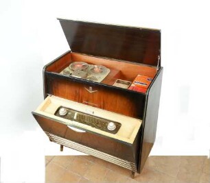 Musiktruhe Modell Grundig K 21