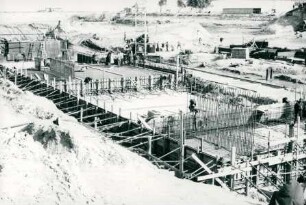 Staustufen, 1960-1961