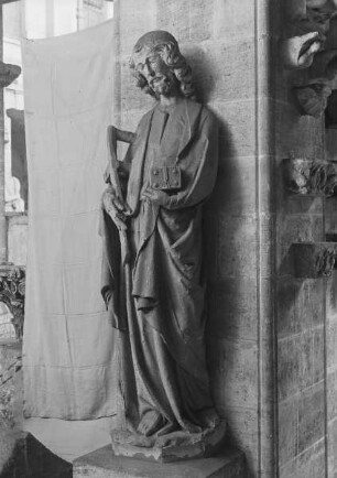 Strebepfeilerfigur: Der heilige Thomas