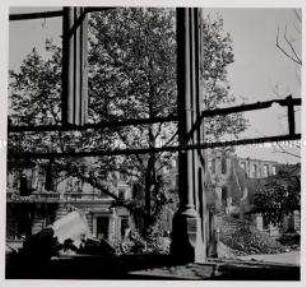 Düsseldorf, Blick von der Johanneskirche auf den Martin-Luther-Platz