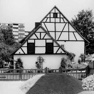 Ehemalige Untermühle; Liederbach, Höchster Straße 21, Liederbach, Höchster Straße 23