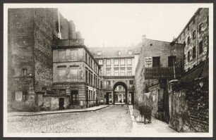 Ansichtskarte Simeonstraße, Durchgang zur Alten Jakobstraße [2/2]