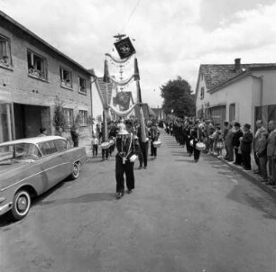 90jähriges Jubiläum der Freiwilligen Feuerwehr Knielingen.