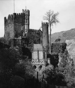 Trechtingshausen. Burg Rheinstein (1316/1317). Teilansicht
