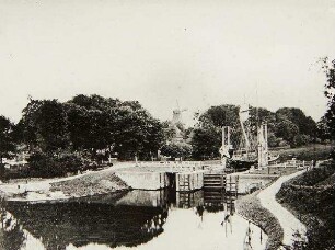 Knoop - Schleuse im Eiderkanal