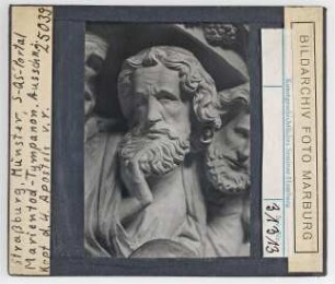 Straßburg, Münster: Südquerschiffportal, Marientod-Tympanon: Kopf des vierten Apostels