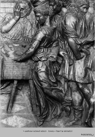 Taufbrunnen : Gastmahl des Herodes