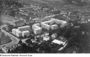Dresden-Strehlen. Wohnbebauung zwischen Dohnaer und Teplitzer Straße. Luftbild-Schrägaufnahme von Osten