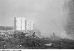 Dresden, Johannstadt-Nord. Feuerwehreinsatz, Juli 1975