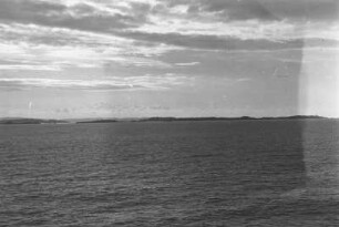 Nordspitze von Sardinien : Blick vom Schiff auf das Meer und die Küste von Sardinien