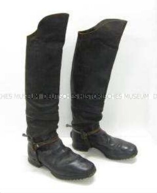 Stiefel mit Sporen, für berittene Feldartillerie, ein Paar