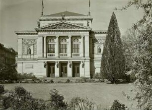 Gewandhaus