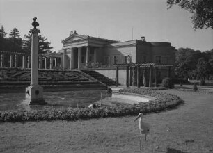 Potsdam. Sanssouci, Schloß Charlottenhof, von Nordosten