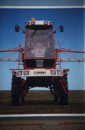 Fotografie: Traktor, Systemtraktor, Trägerfahrzeug