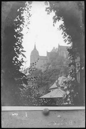 Meißen. Durchblick nach der Albrechtsburg