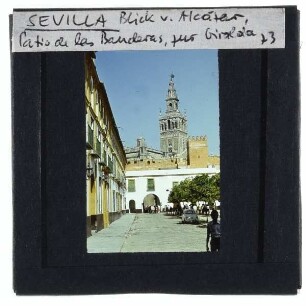 Sevilla, Giralda,Sevilla, Alcázar : Patio de las Banderas