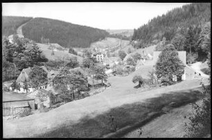 Niederpöbel. Blick auf Niederpöbel