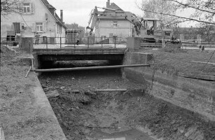 Renovierung der Brücke über den Pfinzentlastungskanal (Pfinzwerkkanal) in der Alten Weingartener Straße in Durlach