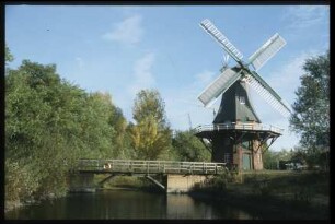 Holländermühle und Mühlenteich