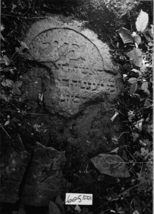 Grabstein 605 (1)