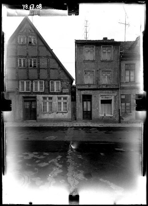 Güstrow : Hollstraße 17,18
