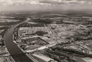 Luftbildaufnahmen von Karlsruhe. Knielingen/Raffinerien - Raffinerie-Gelände - Blick nach Norden
