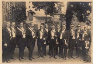 Gruppenbild Neusser Reitercorps 1932