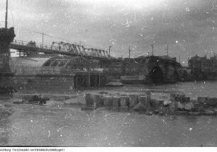 Dresden. Georgij-Dimitroff-Brücke (Augustusbrücke), Wiederaufbau, November 1945