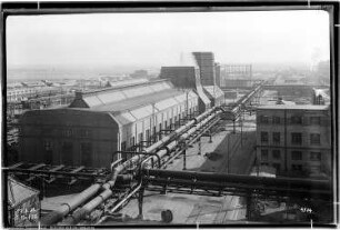 Me Gesamt, Blick von Bau Me 4 Dampfkesselhaus, Me 5 Elektrische Zentrale, Me 145 Kühlwerk, Me 150 Kompressorenanalge, Me 220 Kühlwerk, Me 510 Gasbehälter, Straße IV