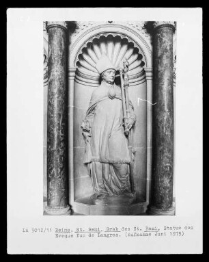 Grabmal des heiligen Remigius — Statue des Bischofs Duc de Langres