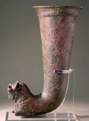 Rhyton mit Stiervorderteil, persisch-griechischer Stil