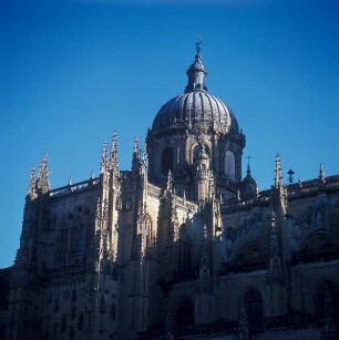 Catedral Nueva — Vierungskuppel