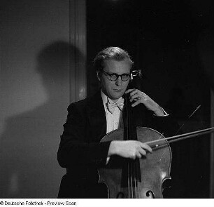 Porträt Clemens Dillner (1925-1995; 1. Konzertmeister Staatskapelle Dresden)