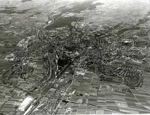 Hansjakob, Gottfried; Augsburg - Wolfzahnau; Freiflächenplanung - Luftbild Augsburg (Richtung Süden)