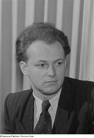 Porträt von Manfred Gerlach, stellvertretender Oberbürgermeister von Leipzig