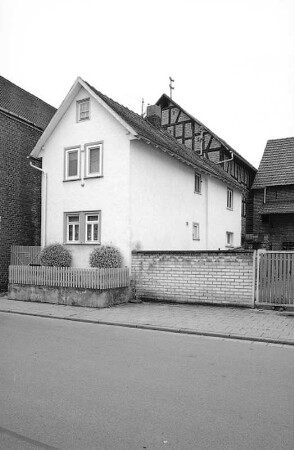 Wetzlar, Waldgirmeser Straße (NH) 23