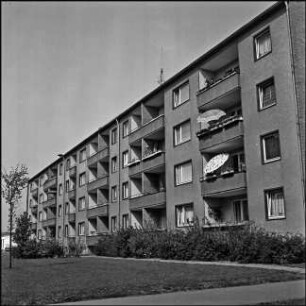 Hannoversche Straße Nr. 30, 32, 34