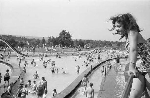 Badebetrieb im Malscher Freibad.