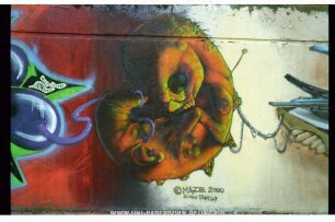 MAZE | 2000 | {COPYRIGHT} | ZULU FAMILY