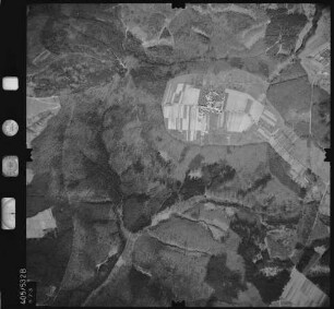 Luftbild: Film 10 Bildnr. 573