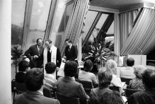 Freiburg: Festveranstaltung in St. Ursula; Weihe durch Msgr. Dr. Sauer, Domkapitular