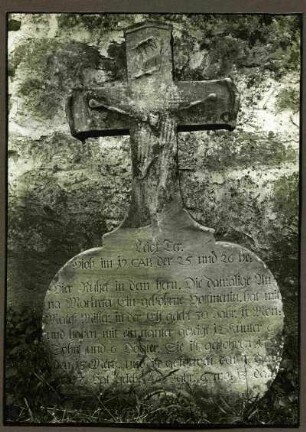 Friedhof. Grabkreuz d. Anna Markreta Miller 1767