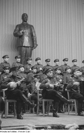 Ensemble der sowjetischen Streitkräfte
