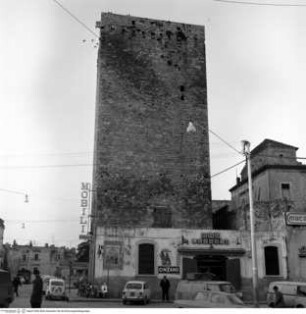 Castello, Torre Normanna & Torre Maestra