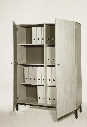 Aktenschrank (Modell 848)