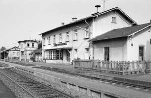 Bahnhof und Stellwerk (Massivbau); Büdingen, Bahnhofstraße 70